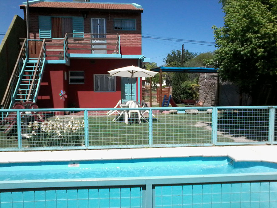 Parque y piscina | Luna Vallista Departamentos - Mina Clavero - Traslasierra Parque y piscina | Luna Vallista Departamentos - Mina Clavero - Traslasierra