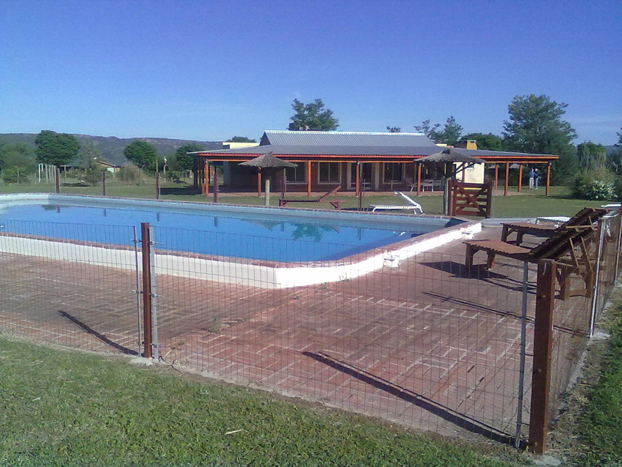 Piscina cercada | El Mirador de Nono Cabañas - Nono - Traslasierra